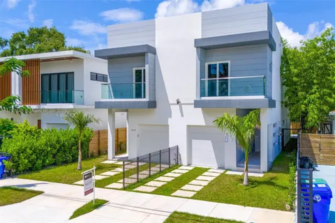3140 Carter St, Miami FL 33133