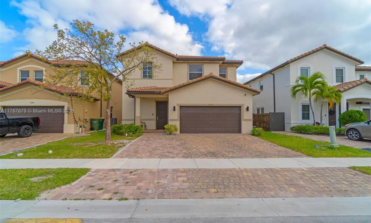 4136 NE 21st Ct, Homestead FL 33033