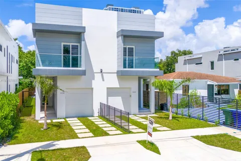 3142 Carter St, Miami FL 33133