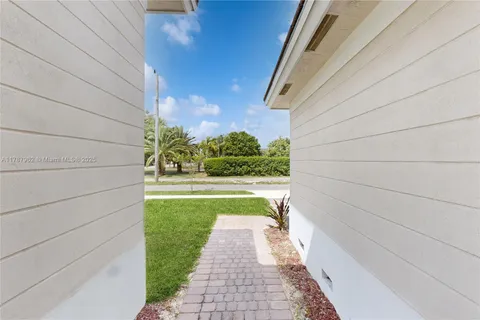 31171 SW 193rd Ave, Homestead FL 33030