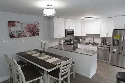 22168 Boca Rancho Dr, Boca Raton FL 33428