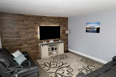 22168 Boca Rancho Dr, Boca Raton FL 33428