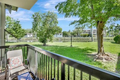 7935 SW 86th St # 808, Miami FL 33143