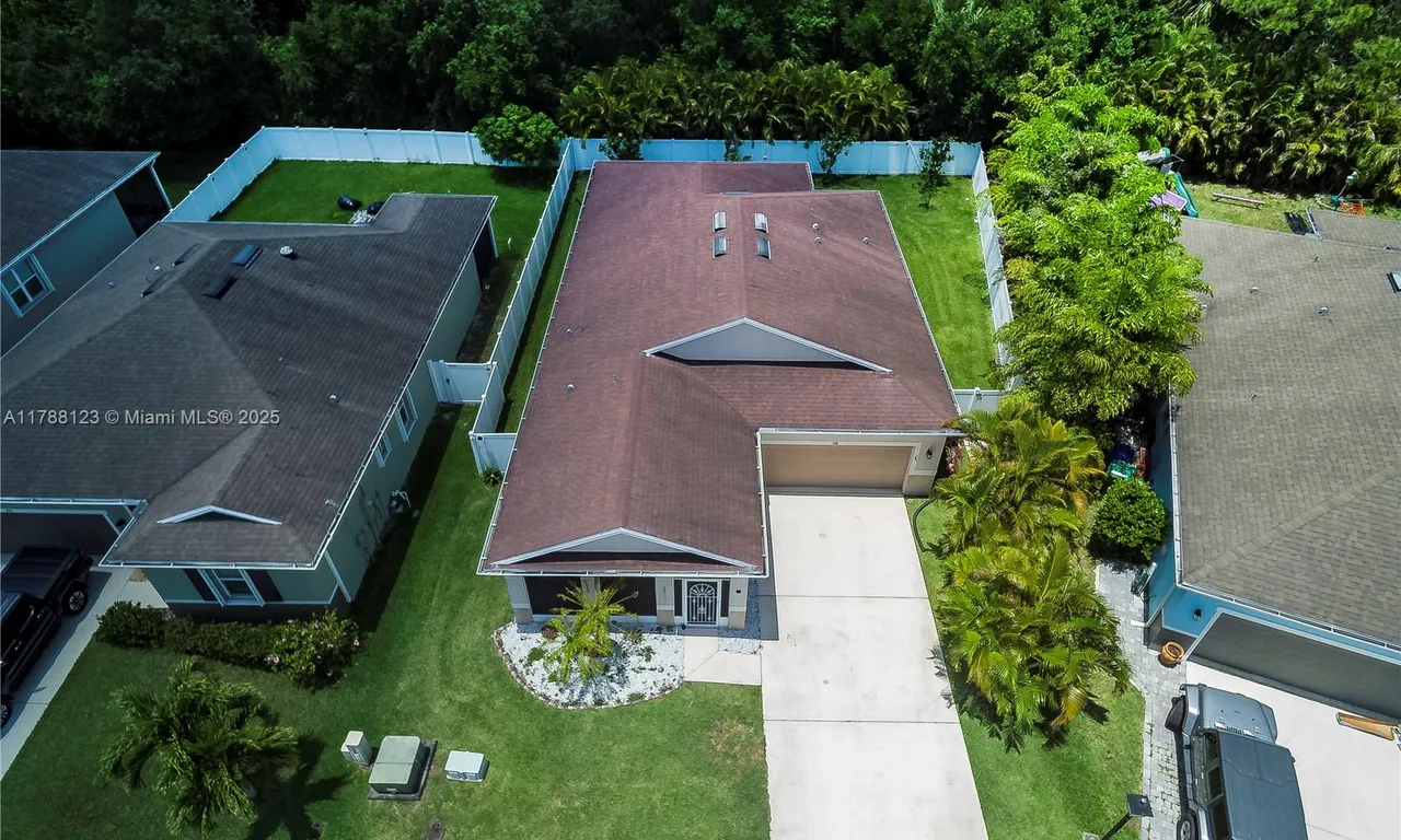 148 Port Royal Ct, Sebastian FL 32958