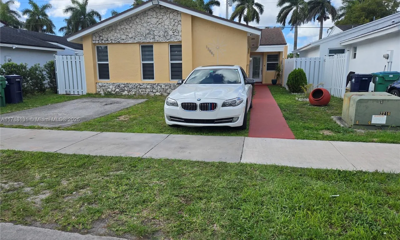 13061 SW 56th Ter, Miami FL 33183