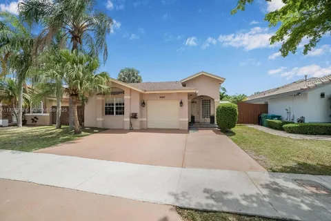 16917 SW 146th Ct, Miami FL 33177