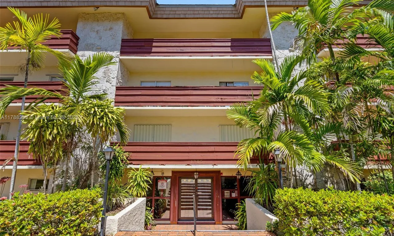 1205 Mariposa Ave # 413, Coral Gables FL 33146