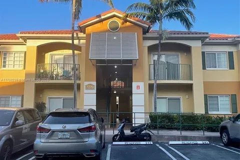 7270 NW 114th Ave # 9, Doral FL 33178