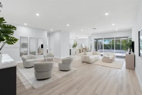 4629 Mariners Cove Dr, Wellington FL 33449