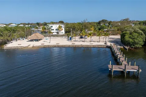40 Orange Dr, Key Largo FL 33037