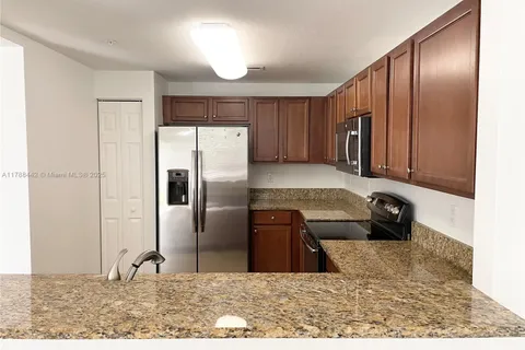 8850 NW 97th Ave # 103, Doral FL 33178