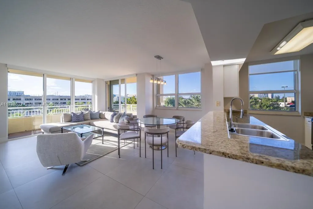 19501 W Country Club Dr # 409, Aventura FL 33180