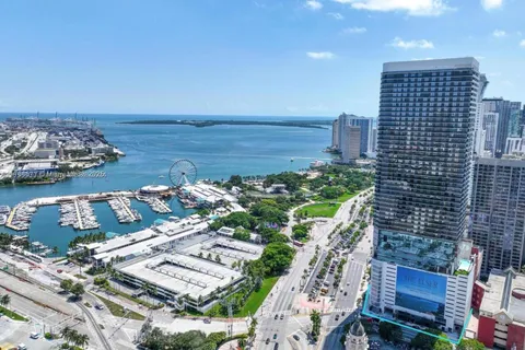 398 NE 5th St # 2805, Miami FL 33132