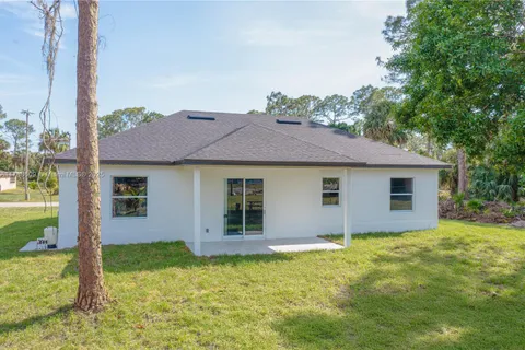 203 E 7th ST, Lehigh Acres FL 33972