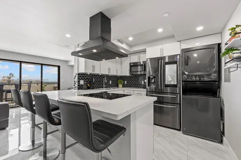911 E Ponce De Leon Blvd # 1601, Coral Gables FL 33134