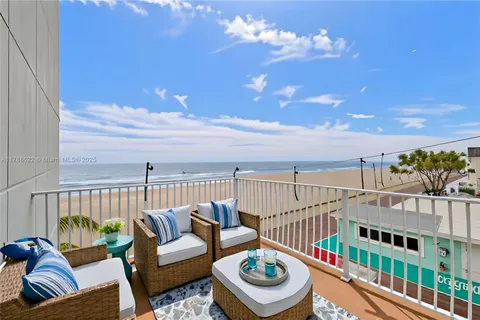 300 Oregon St # 201, Hollywood FL 33019
