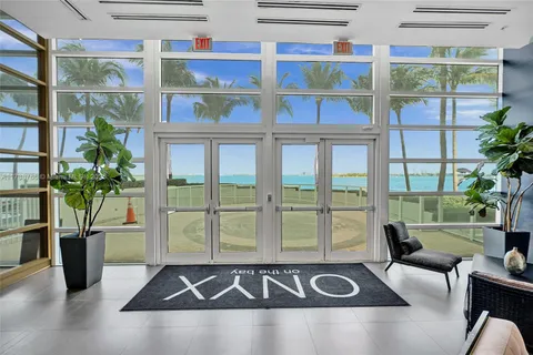 665 NE 25th St # 905, Miami FL 33137