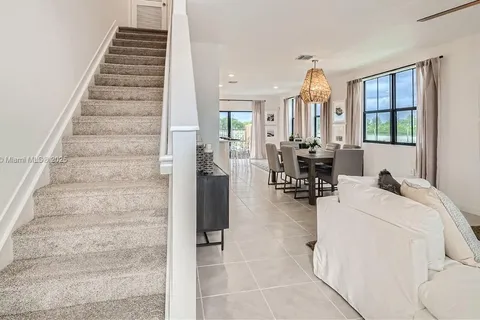 1326 NE 3rd Avenue, Florida City FL 33034