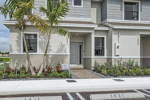1424 NE 3rd Avenue, Florida City FL 33034