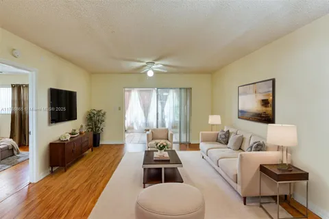 1005 Country Club Dr # 408, Margate FL 33063