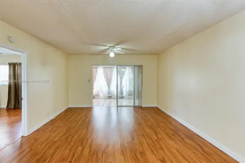 1005 Country Club Dr # 408, Margate FL 33063