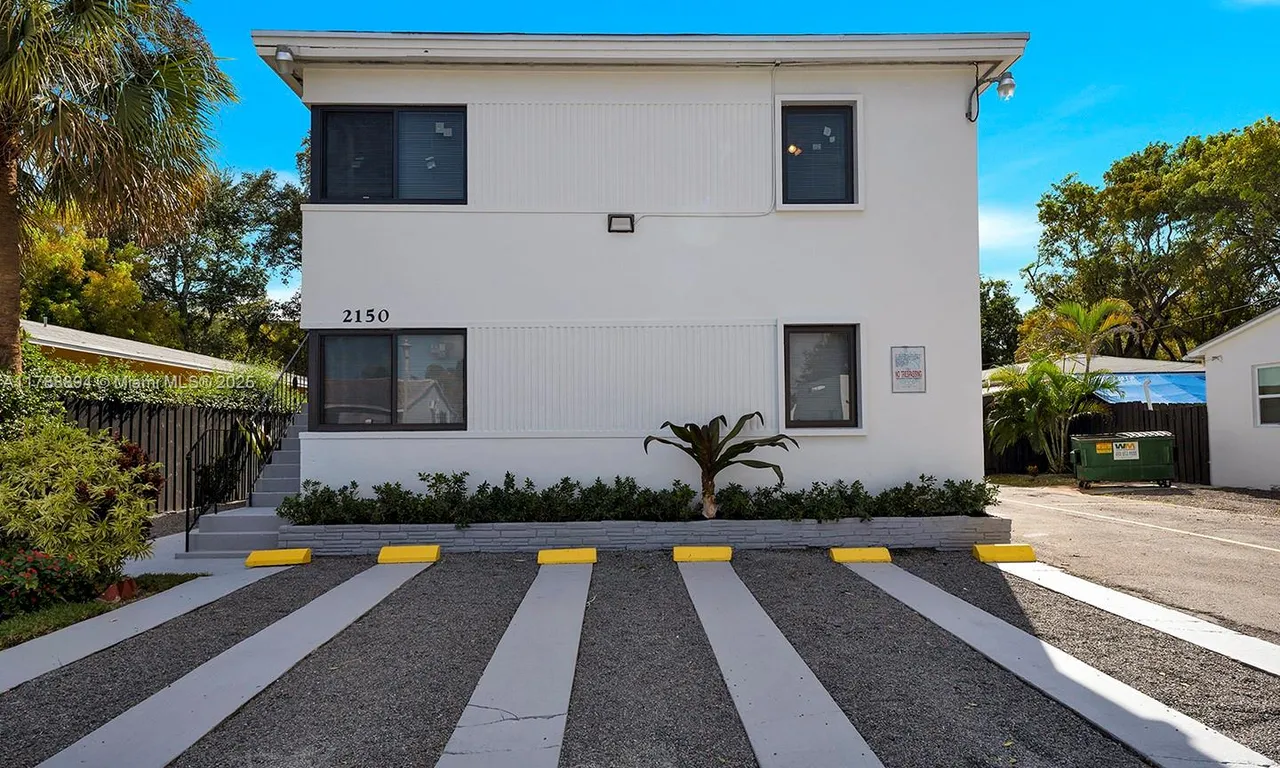 2150 SW 26th St # 1, Miami FL 33133