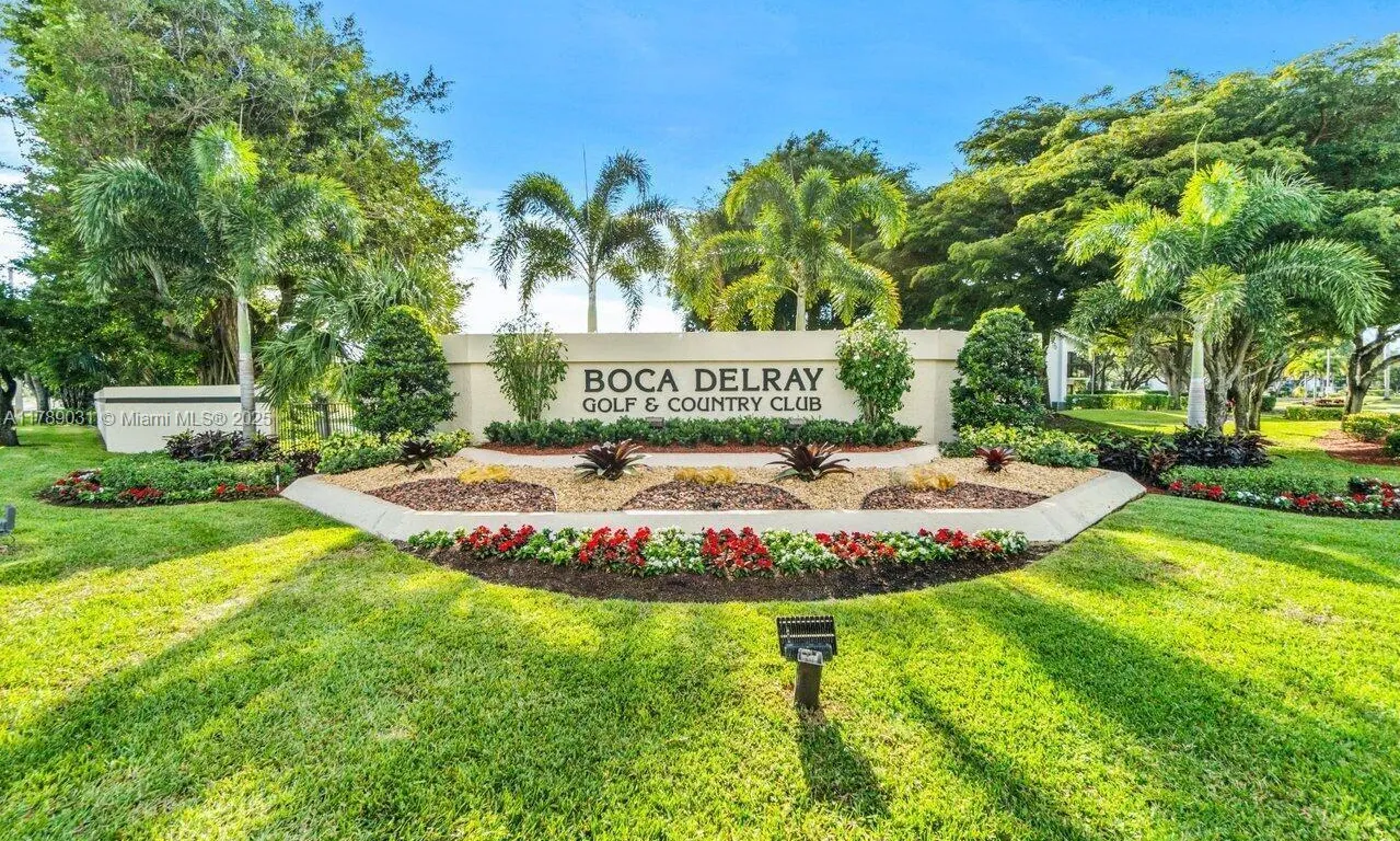 5121 Oak Hill Ln # 426, Delray Beach FL 33484