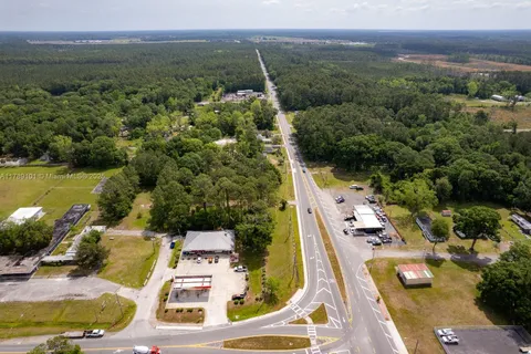 429 US HIGHWAY 90 E, Other City - In The State Of Florida FL 32234
