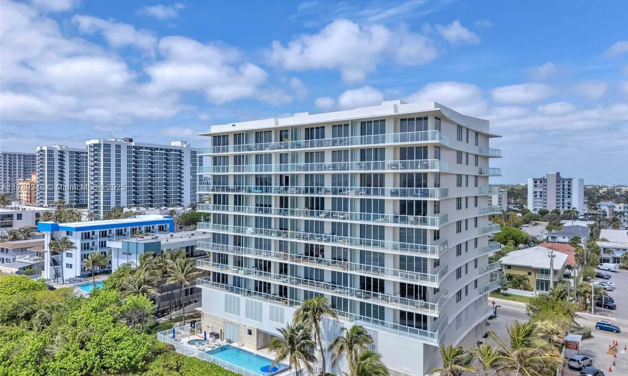 704 N Ocean Blvd # 804, Pompano Beach FL 33062
