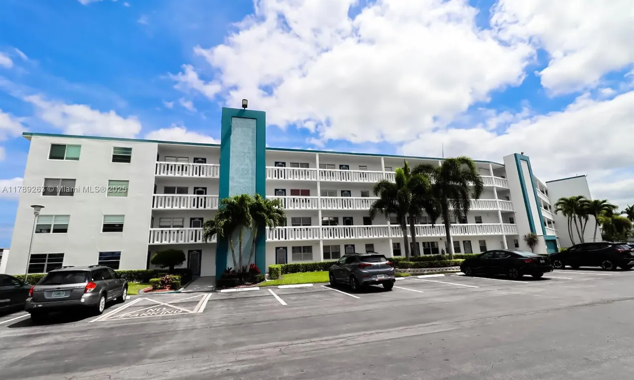 3035 Exeter B # 3035, Boca Raton FL 33434