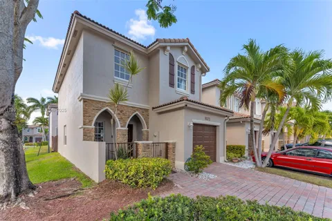 9371 SW 221st Way, Cutler Bay FL 33190