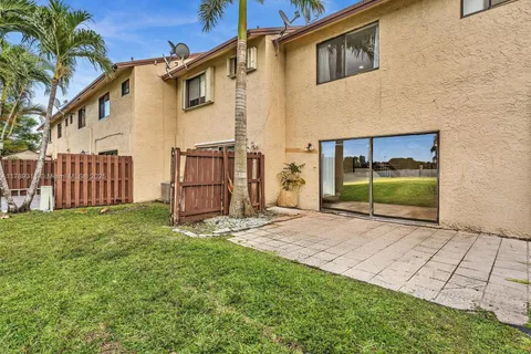 2821 SW 58 MNR # 2821, Fort Lauderdale FL 33312