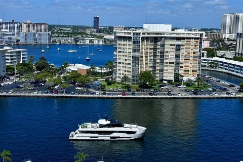 1865 S Ocean Dr # 17K, Hallandale Beach FL 33009