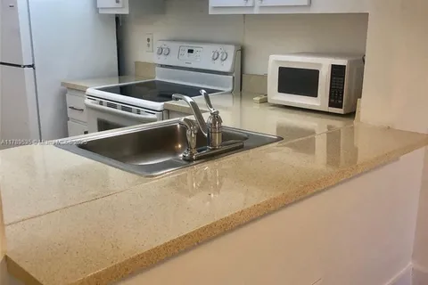15701 W Waterside Cir # 202, Sunrise FL 33326