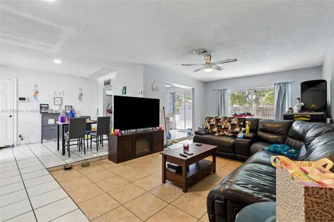 4210 NW 23rd St, Lauderhill FL 33313