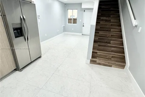 928 NW 2nd St, Fort Lauderdale FL 33311