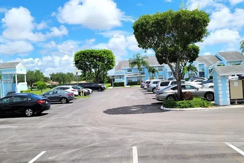 2002 SE 26th Ln # 201, Homestead FL 33035