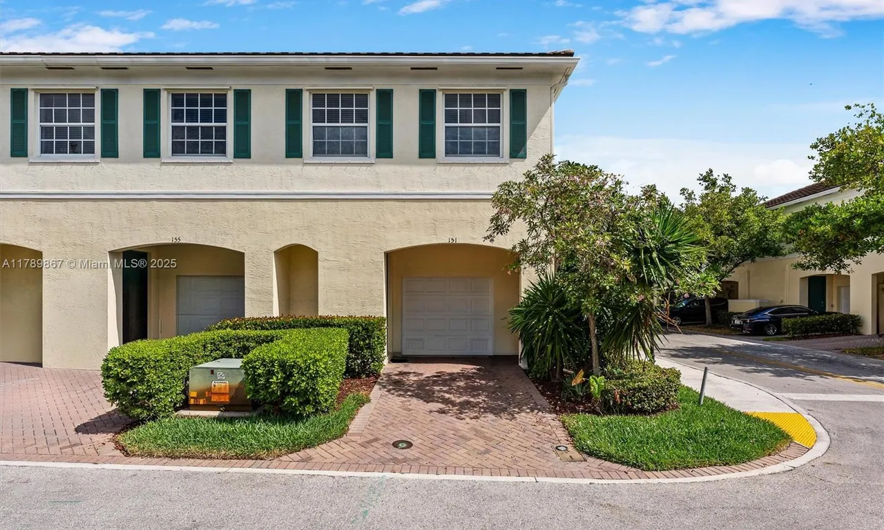 151 SW 7th Ct, Pompano Beach FL 33060