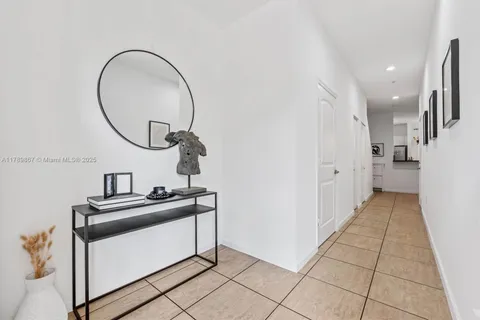 151 SW 7th Ct, Pompano Beach FL 33060