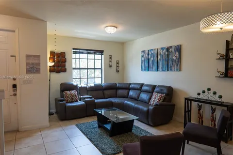3507 W 89th PL # 3507, Hialeah FL 33018