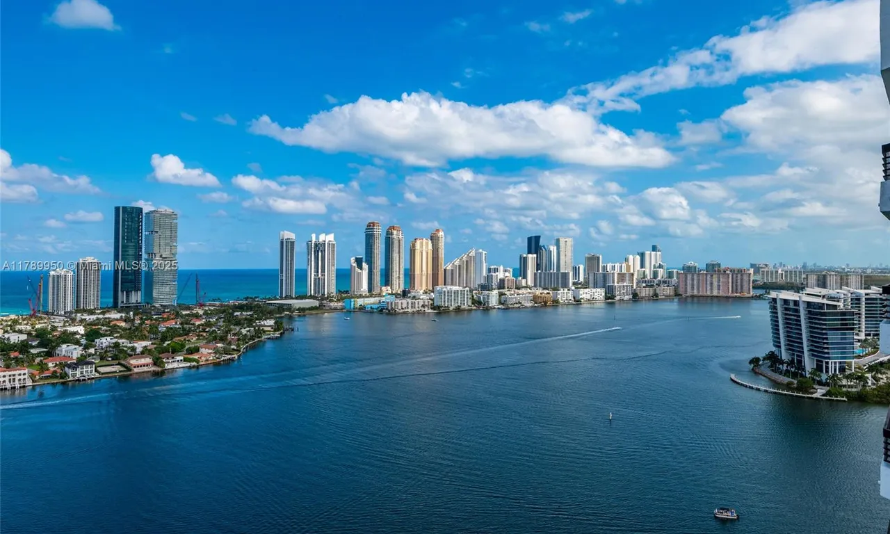 3530 Mystic Pointe Dr, Aventura FL 33180
