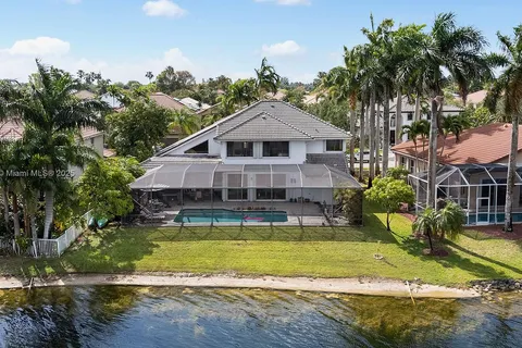 1206 NW 180th Ave, Pembroke Pines FL 33029