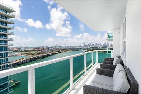 650 West Ave # 2102, Miami Beach FL 33139
