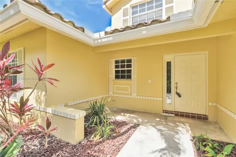 3562 W Southern Orchard Rd W, Davie FL 33328