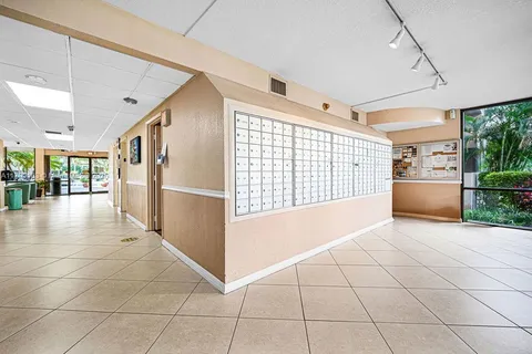 777 S Federal Hwy, Pompano Beach FL 33062