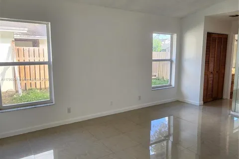9711 SW 57th St, Cooper City FL 33328