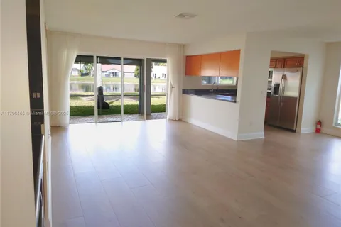 21367 Chinaberry Dr, Boca Raton FL 33428