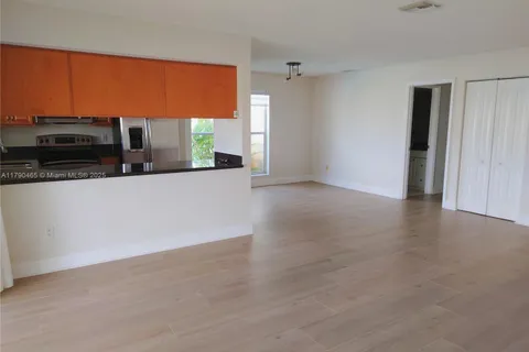21367 Chinaberry Dr, Boca Raton FL 33428