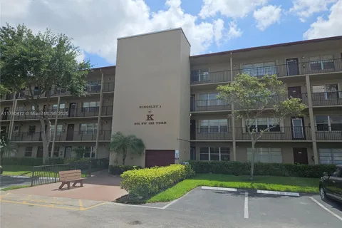 801 SW 133rd Ter # 212K, Pembroke Pines FL 33027