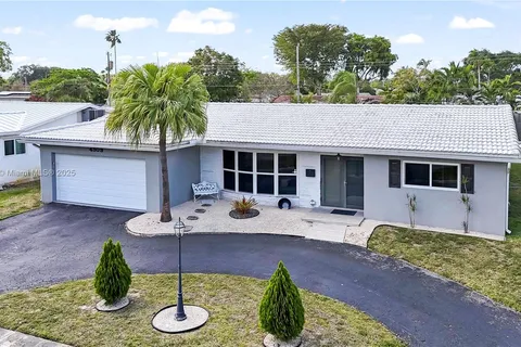 4309 Jackson St, Hollywood FL 33021
